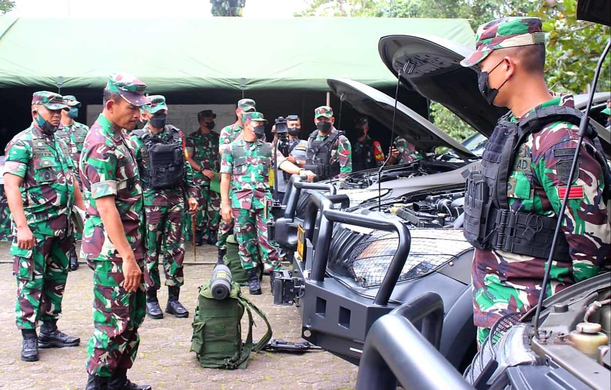 Kasdam III Siliwangi Laksanakan Pengecekan Kesiapan Operasi Satgas Pamtas RI-PNG