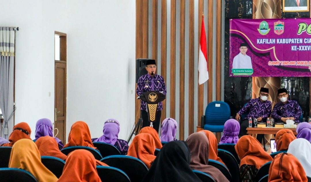 Bupati Herdiat Lepas Kafilah Musabaqah Tilawatil Quran Ke-37 Tingkat Provinsi Jabar