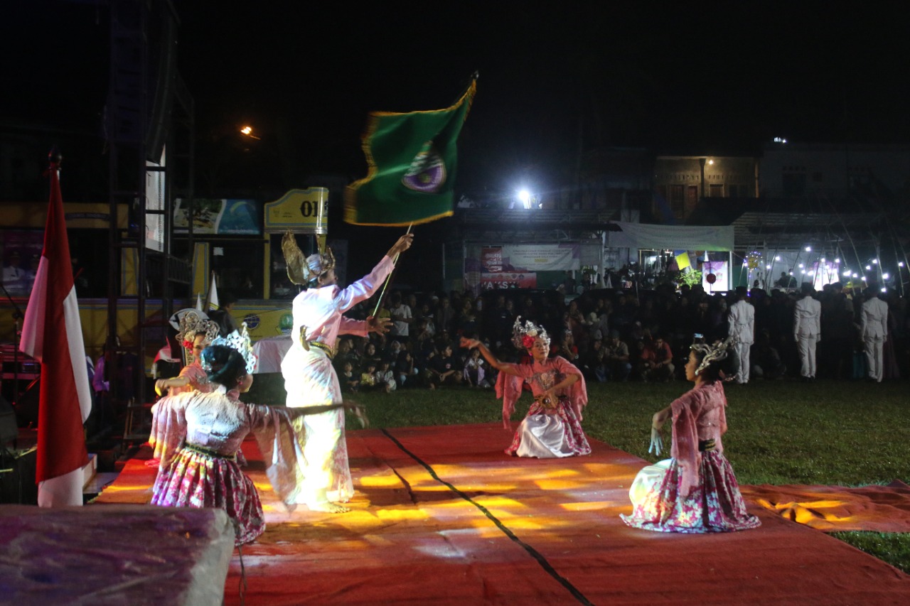 Pentas Seni dan Budaya Rakyat “Ngarak Pataka” untuk Hari ke-2 Dirangkaikan dengan Kegiatan HKP